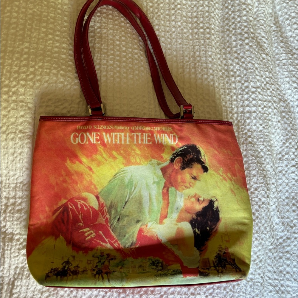 Iconic vintage Gone With The Wind purse